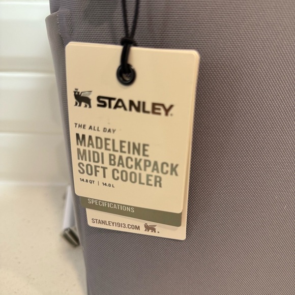 Stanley Gray Cooler Backpack with light gray Zipper Accents - Picture 7 of 9